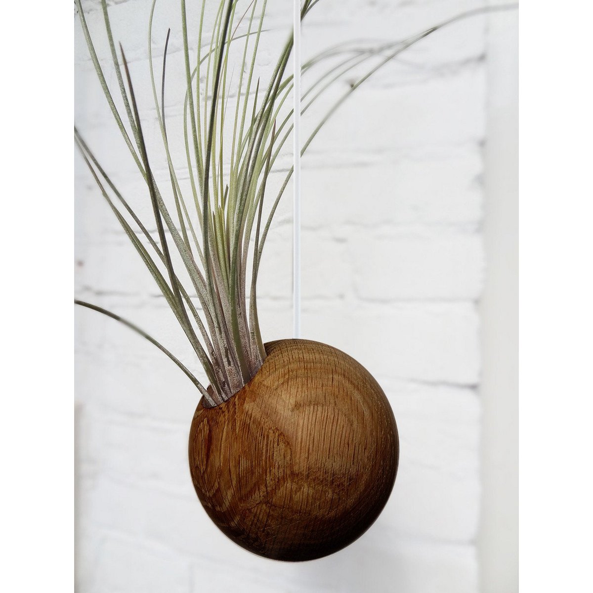 Hanging Ball - Dark Oak