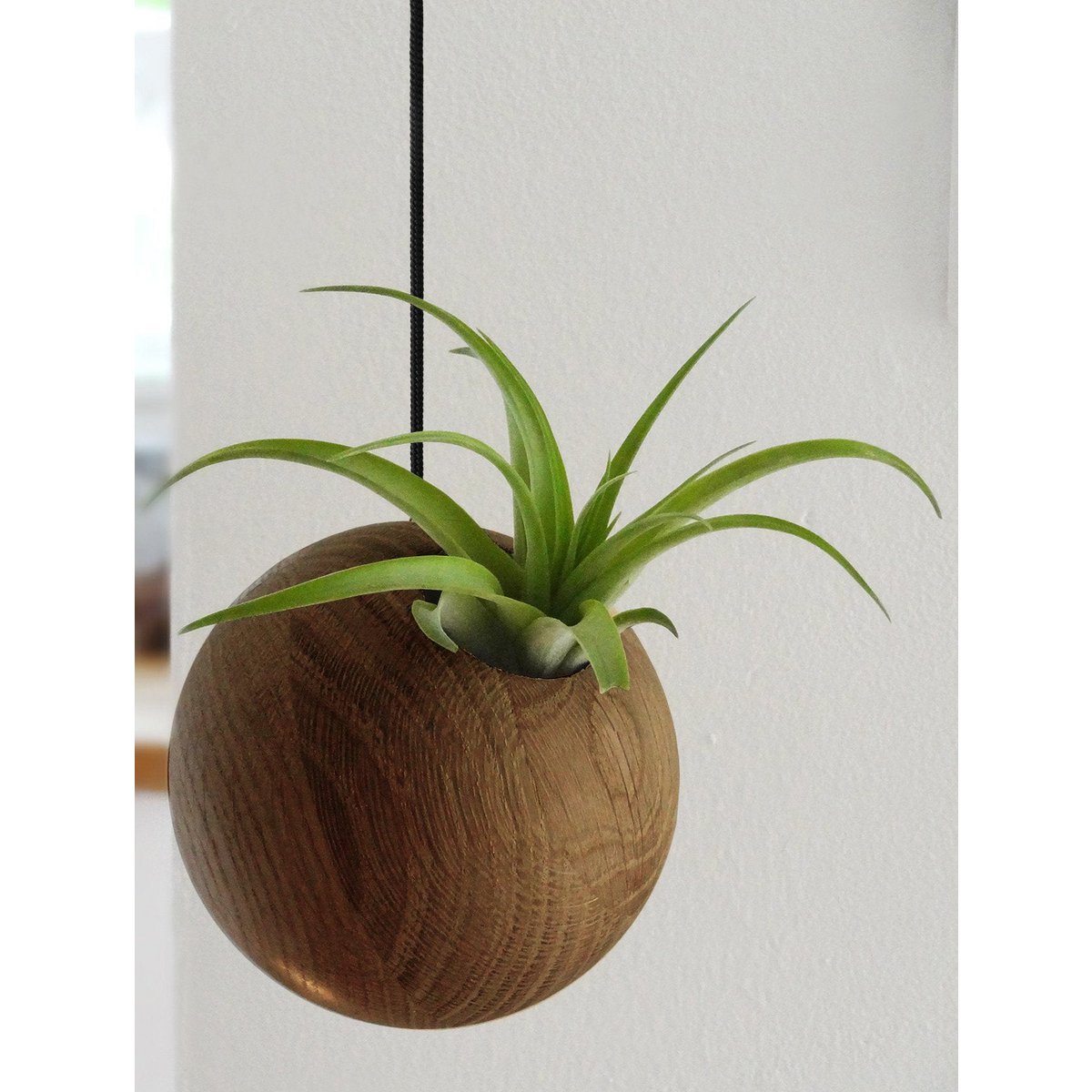 Hanging Ball - Dark Oak