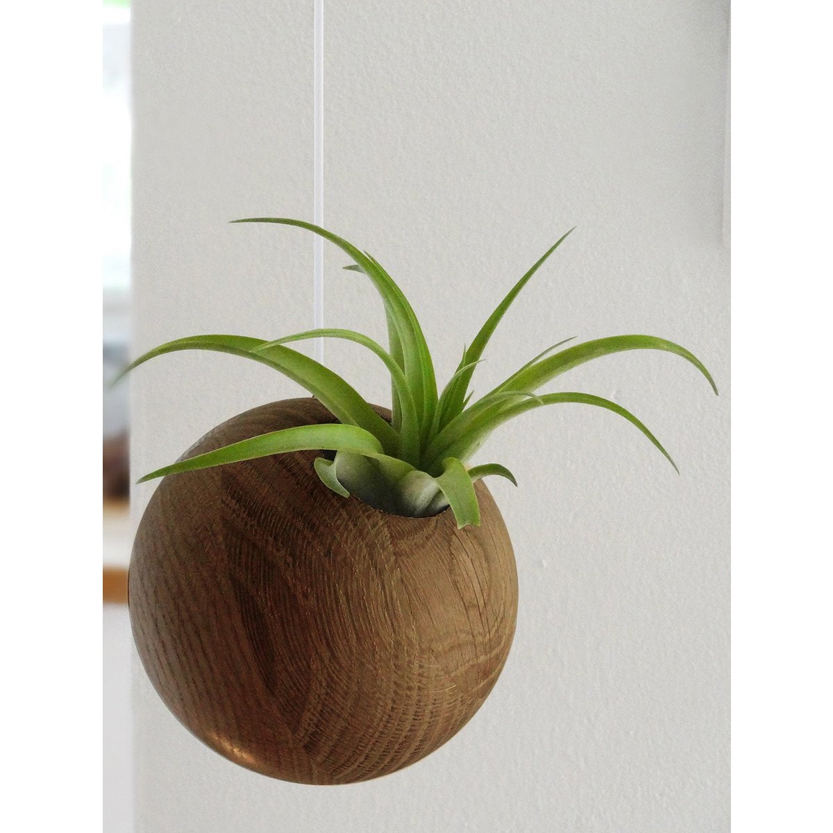 Hanging Ball - Dark Oak