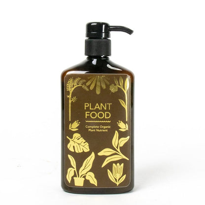 Biologische plantaardige vegan plantvoeding. In handige pompfles van 450 ml.