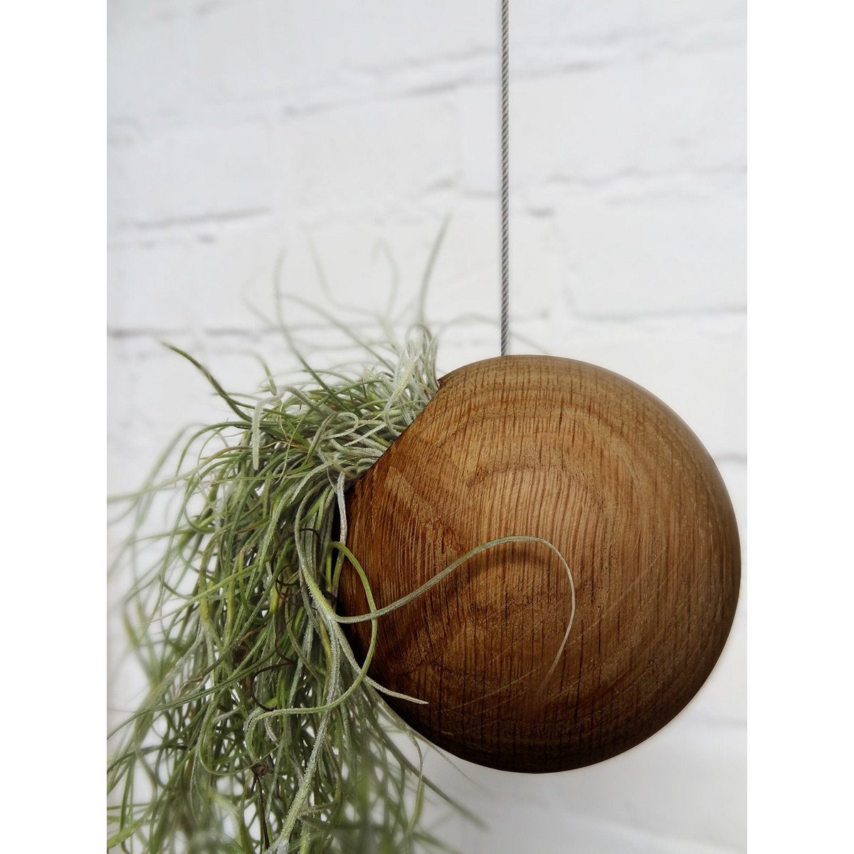 Hanging Ball - Dark Oak